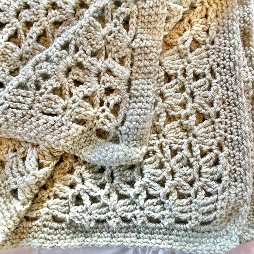 Handmade w/love 🌻Crochet Soft Boho Moss color